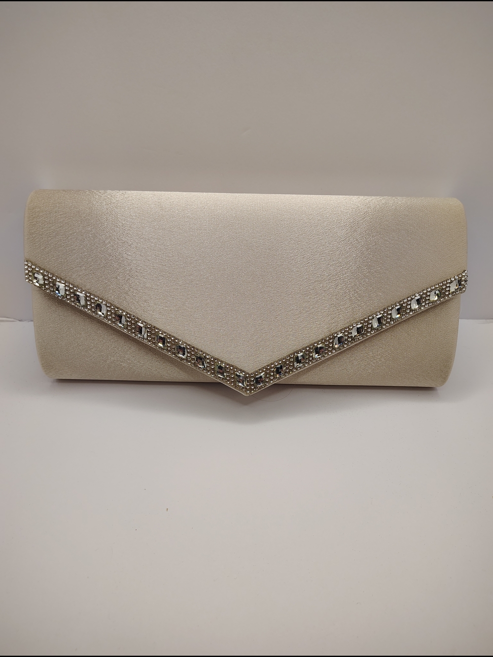 Shimmering Cream Crystal-Trim V-Flap Evening Clutch